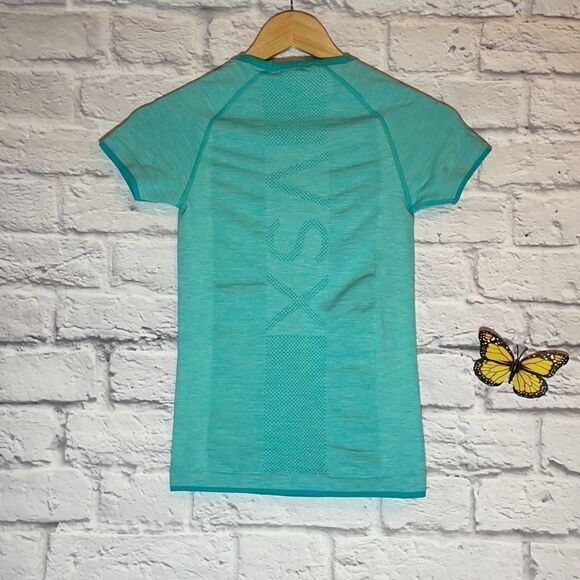 Victoria's Secret Sport Short Sleeve Activewear Top Size Extra Small - Picture 5 of 7